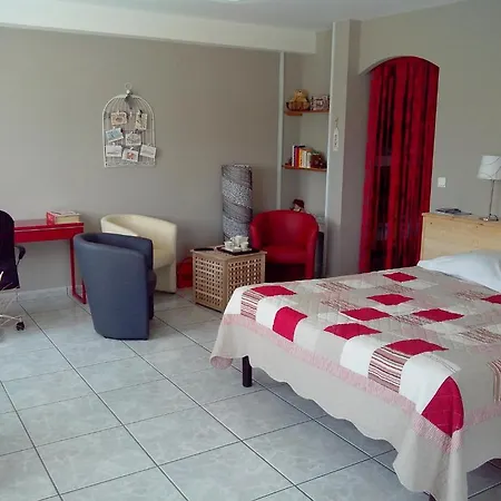Le Panorama - D'hotes - Cuisine Disponible 3*
