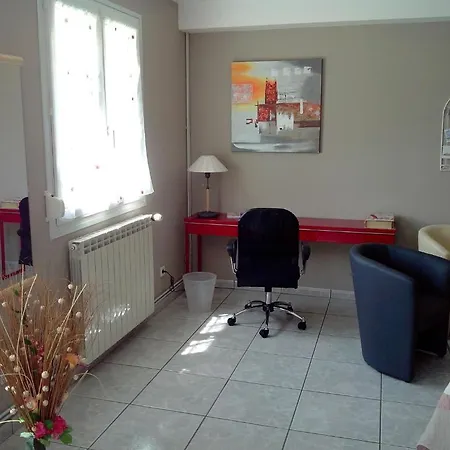 Le Panorama - D'hotes - Cuisine Disponible Bed & Breakfast