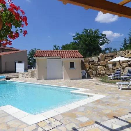 Le Panorama - D'hotes - Cuisine Disponible 3*